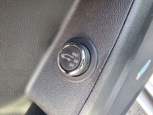 Used 2023 Chevrolet Traverse Premier w/ LPO, Floor Liner Package AWD/4WD image 11