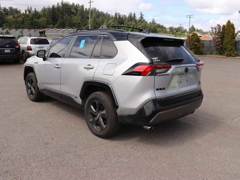 Used 2019 Toyota RAV4 XSE w/ XSE Weather Package AWD/4WD image 7