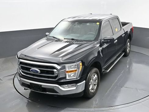 Used 2023 Ford F150 XLT w/ XTR Package AWD/4WD image 19