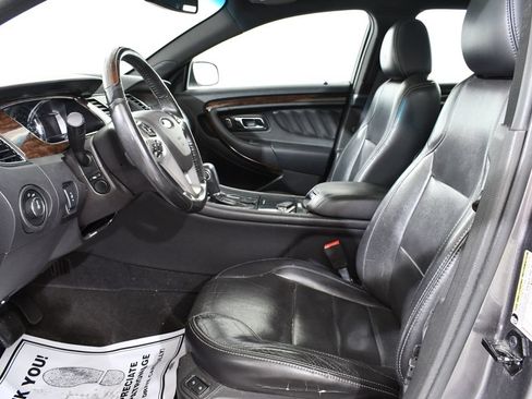 Used 2013 Ford Taurus Limited FWD image 6