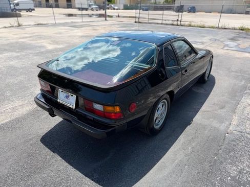 Used 1988 Porsche 924 S RWD image 75