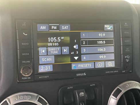 Used 2014 Jeep Wrangler Unlimited Sahara w/ Connectivity Group image 13