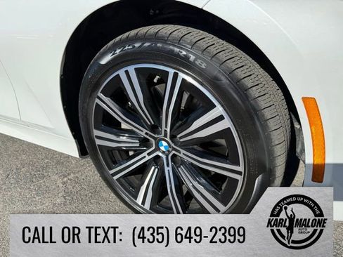 Used 2025 BMW 330i xDrive Sedan AWD/4WD image 9