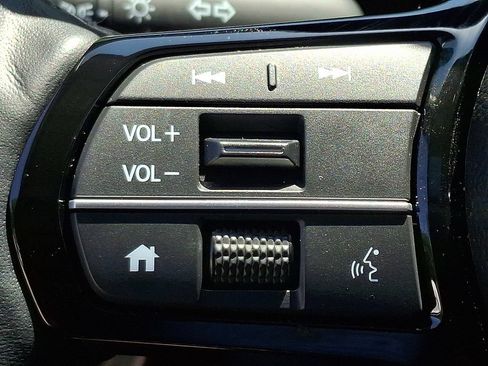Used 2025 Honda HR-V EX-L image 21