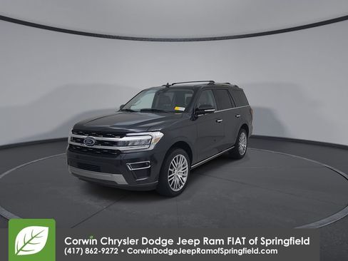 Used 2024 Ford Expedition Limited AWD/4WD image 6