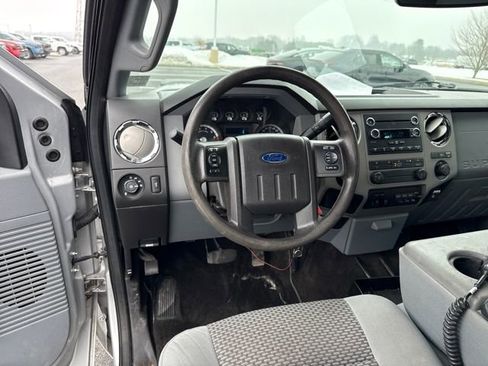 Used 2014 Ford F250 XLT w/ Advanced Security Group image 17