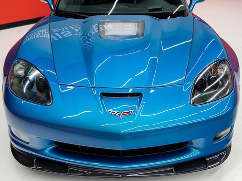 Used 2011 Chevrolet Corvette ZR1 w/ Preferred Equipment Group RWD image 6