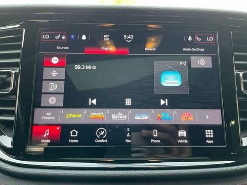 Used 2022 Dodge Durango R/T AWD/4WD image 19