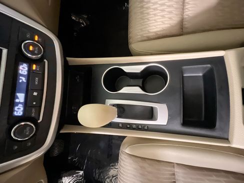 Used 2016 Nissan Altima 2.5 SV FWD image 25