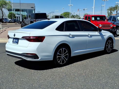 Certified 2023 Volkswagen Jetta Sport FWD image 7