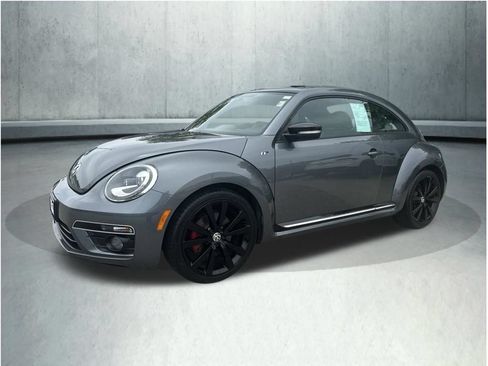 Used 2014 Volkswagen Beetle R-Line FWD image 1