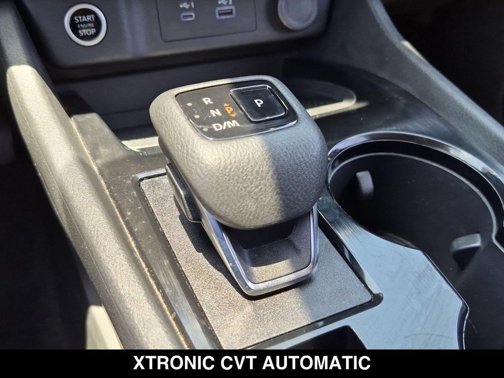 Used 2023 Nissan Rogue SV FWD image 20