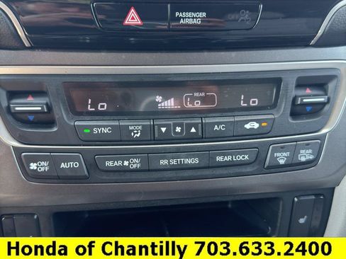 Used 2022 Honda Pilot Special Edition image 13