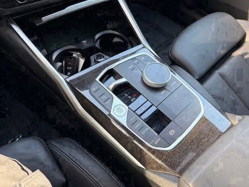 Used 2023 BMW 330i xDrive 330i xDrive w/ Premium Package image 25