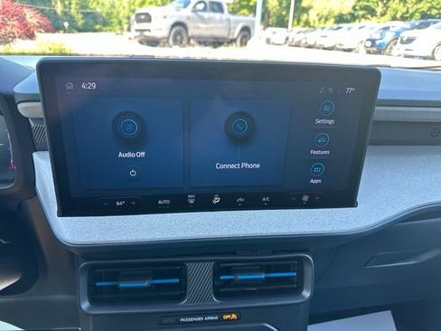 Used 2025 Ford Maverick XLT w/ Equipment Group 301A AWD/4WD image 26
