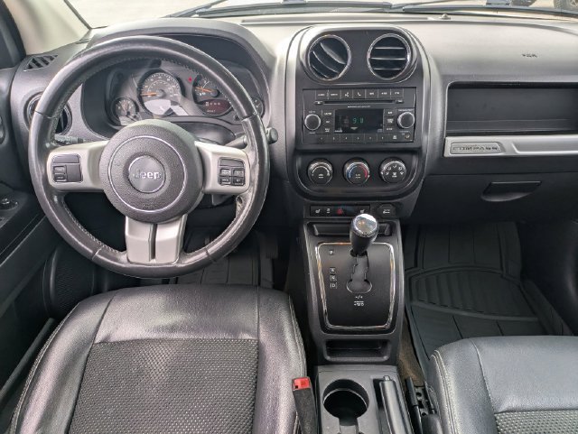 Used 2017 Jeep Compass Sport w/ Power Value Group FWD image 28