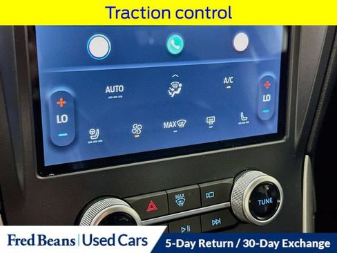 Certified 2022 Ford Edge SEL w/ Sport Appearance Package AWD/4WD image 19