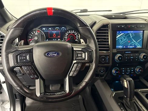 Used 2018 Ford F150 Raptor w/ Equipment Group 802A Luxury AWD/4WD image 19