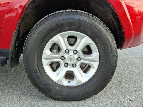 Used 2024 Toyota 4Runner SR5 image 9