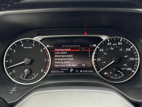 Used 2025 Nissan Rogue SV FWD image 20