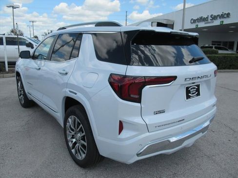 New 2026 GMC Terrain Denali image 5