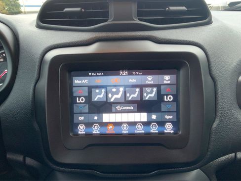 Used 2020 Jeep Renegade Limited AWD/4WD image 33
