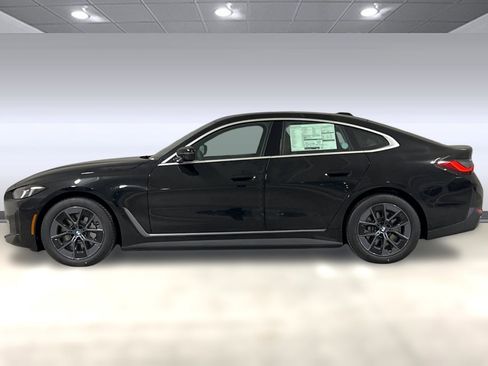 Used 2025 BMW i4 xDrive40i w/ Premium Package image 2