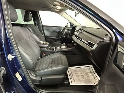 Used 2023 Mitsubishi Outlander SE FWD image 31
