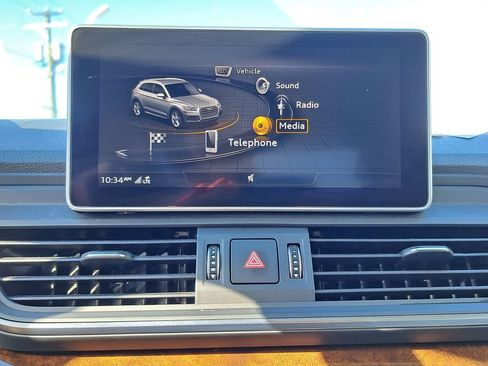 Used 2020 Audi Q5 2.0T Premium Plus w/ Premium Plus Package image 11