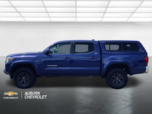 Used 2022 Toyota Tacoma SR5 RWD image 6