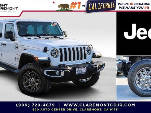 Used 2022 Jeep Wrangler Unlimited Sahara w/ LED Lighting Group AWD/4WD image 1