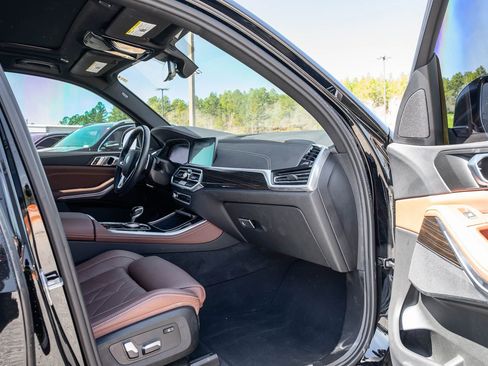 Used 2023 BMW X5 xDrive40i w/ Premium Package image 11