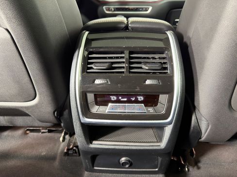 Certified 2023 BMW X6 xDrive40i w/ M Sport Package image 30