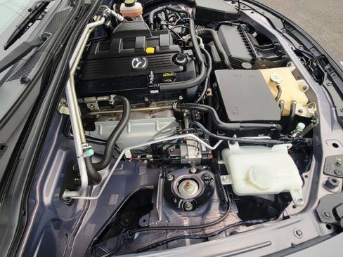 Used 2007 MAZDA MX-5 Miata Sport RWD image 31