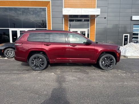 New 2026 Jeep Grand Cherokee L Limited image 7