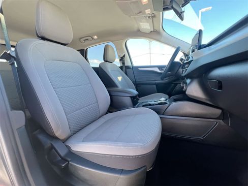 Used 2022 Ford Escape SE image 23