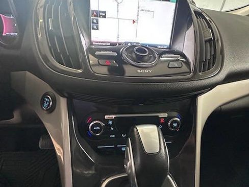 Used 2014 Ford C-MAX SEL w/ Equipment Group 302A image 13