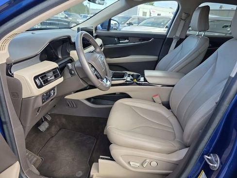 Used 2021 Lincoln Nautilus FWD image 9