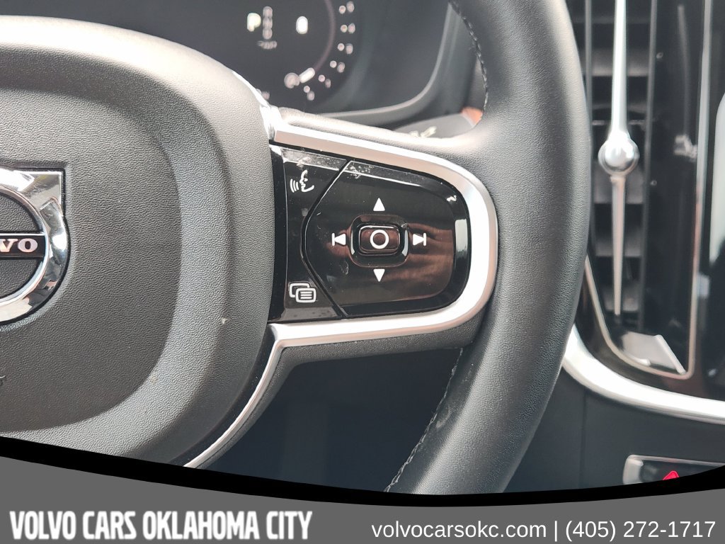Certified 2024 Volvo S60 B5 Plus AWD/4WD image 23