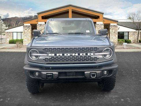 Used 2025 Ford Bronco Badlands AWD/4WD image 2