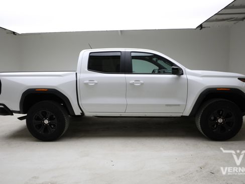 Used 2024 GMC Canyon Elevation RWD image 6
