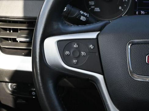 Used 2020 GMC Terrain SLE w/ Driver Convenience Package FWD image 9