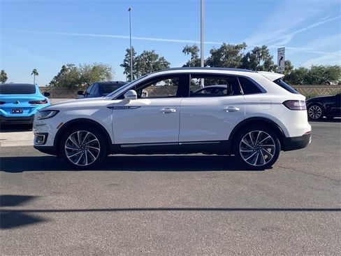 Used 2020 Lincoln Nautilus Reserve w/ Equipment Group 202A image 31