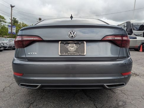 Used 2020 Volkswagen Jetta R-Line FWD image 9