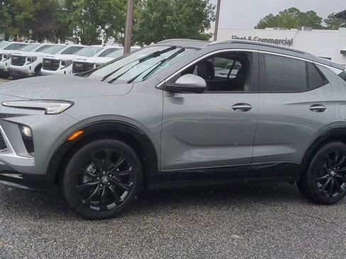 New 2026 Buick Encore GX Sport Touring w/ Comfort Package image 4