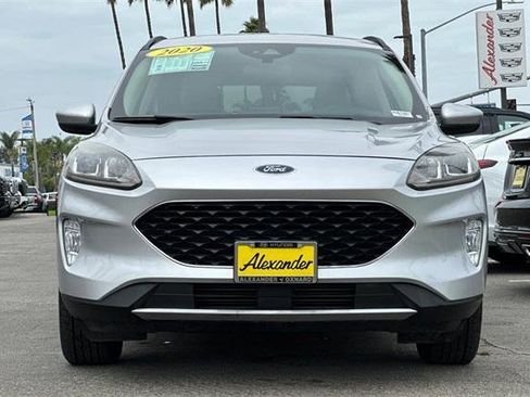 Used 2020 Ford Escape SEL image 9