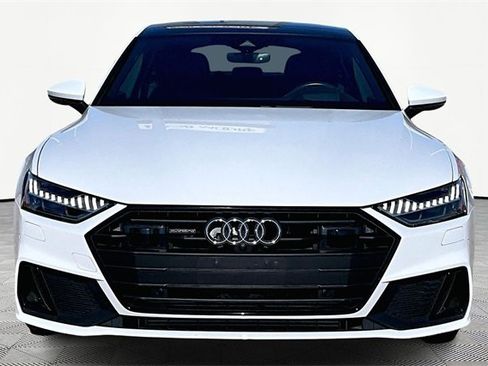 Used 2023 Audi A7 3.0T Prestige w/ Luxury Package image 3