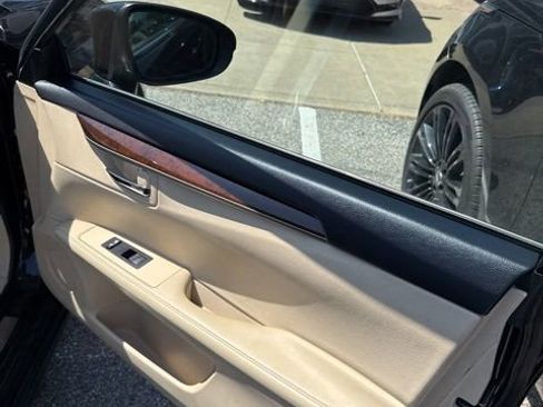 Used 2014 Lexus ES 350 w/ Premium Package FWD image 4