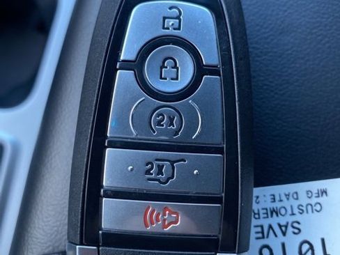 Certified 2024 Ford Explorer XLT w/ Equipment Group 202A image 27