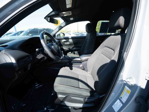 Certified 2024 Honda HR-V Sport image 9